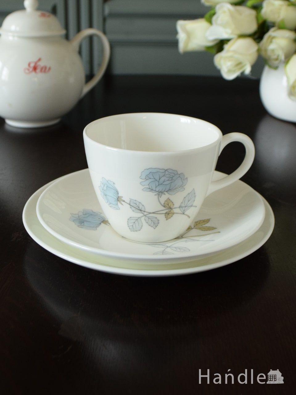 ウェッジウッド(Wedgwood)の陶磁器、アイスローズのアンティークカップ＆ソーサー（トリオ） (weg-s10-2-A)