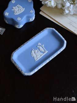 アンティーク雑貨 アンティーク食器 ウェッジウッド（Wedgwood）のレクタングルトレイ、アンティークのジャスパーウェア（ペールブルー）