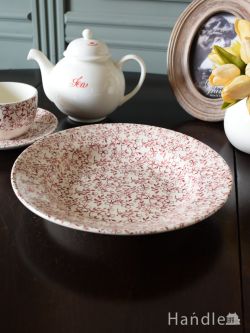 小花の模様が可愛いスーププレート、コントワール・ドゥ・ファミーユのおしゃれな食器（BURGUNDY　23cm）