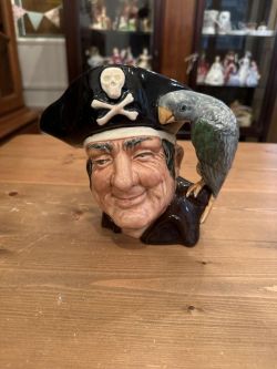 到着予定商品 アンティーク食器 アンティーク　トビージャグ　ROYAL DOULTON　”Long John Silver”