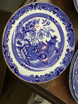 到着予定商品  バーレイBurleigh 　ブルーウィロープレート Blue Willow Plate