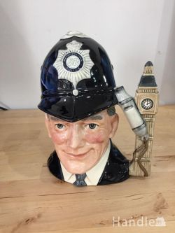 到着予定商品  ロイヤルドルトン　トビージャグ　Police Jug